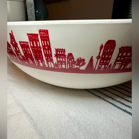 NWT Threshold Christmas Serving Bowl - Picture 3 of 8